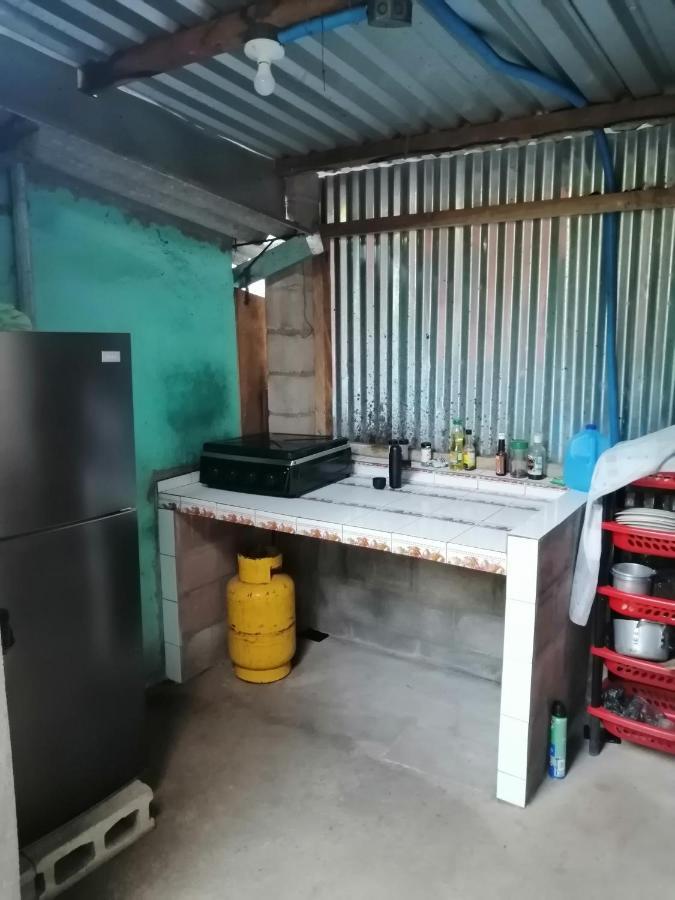Hostal Nina Oly Tamanique Exterior photo